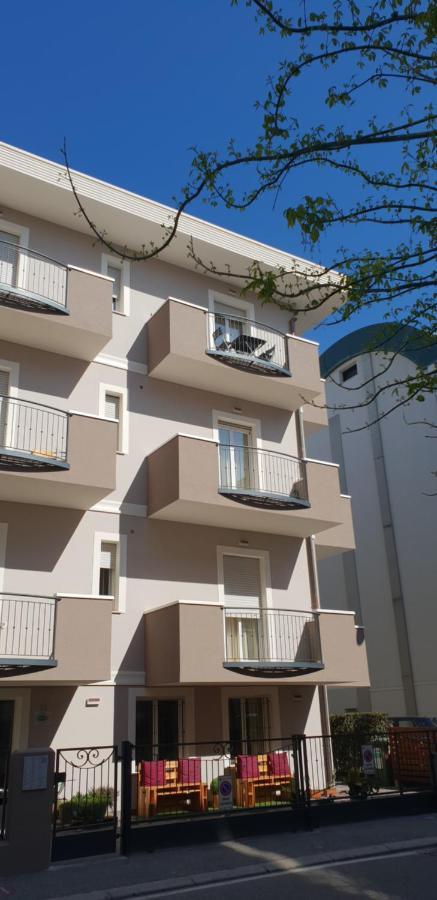 Residence l'Appartamento Rímini Exterior foto